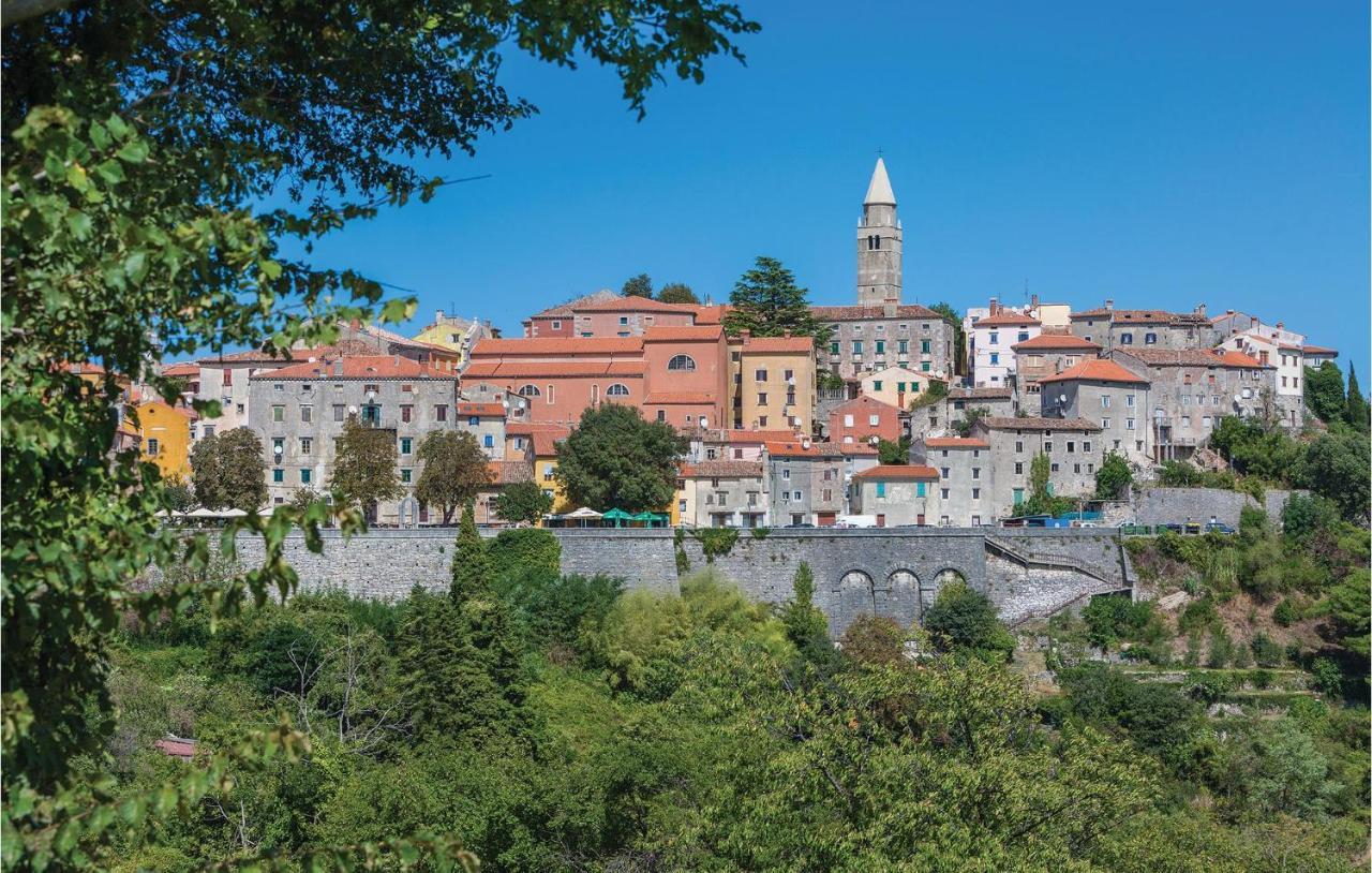 Gorgeous Apartment In Labin With Wifi Exterior photo